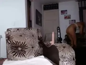 Linnea – webcam model profile photo Image 13