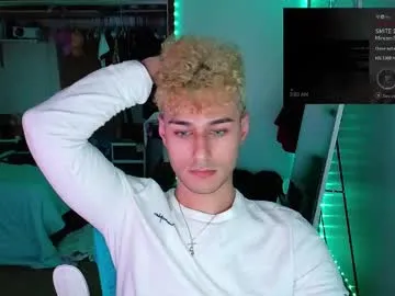 octavarium211 – webcam model profile photo Image 2