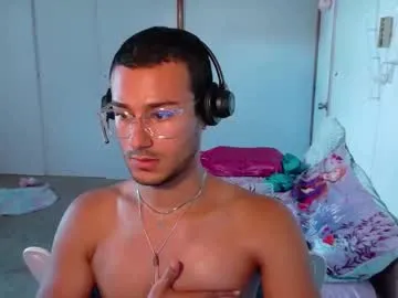 octavarium211 – webcam model profile photo Image 5