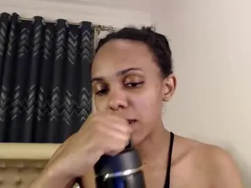 bambi_lu – webcam model profile photo Image 5