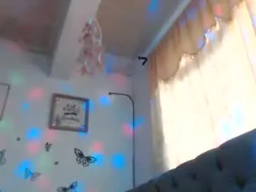 Taanni – webcam model profile photo Image 14