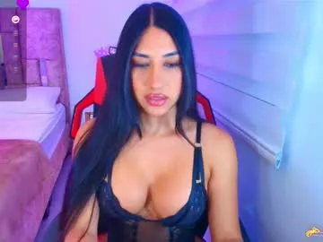 xxYuIxx – webcam model profile photo Image 13