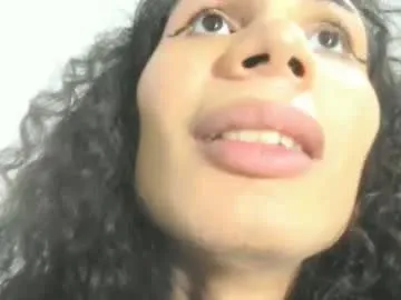 Blonde_sexy21 – webcam model profile photo Image 2