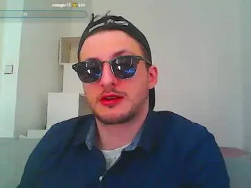 alana15 – webcam model profile photo Image 2