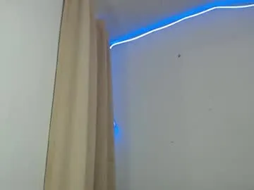 lynn9000 – webcam model profile photo Image 16