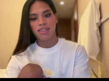 Taanni – webcam model profile photo Image 18