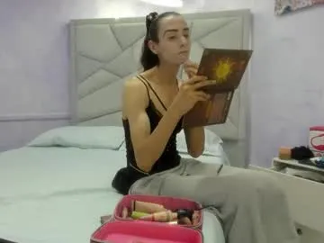 BelleLouiseVp – webcam model profile photo Image 13