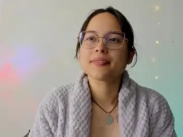 Dark-Luna – webcam model profile photo Image 2