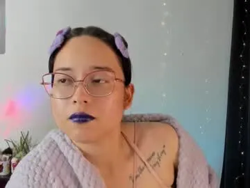 Dark-Luna – webcam model profile photo Image 6