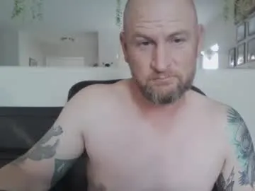 IORio2 – webcam model profile photo Image 18