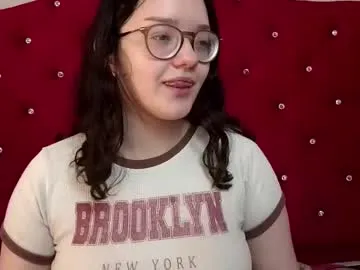 hina_porn – webcam model profile photo Image 4