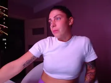 xoxo_cherry1 – webcam model profile photo Image 13