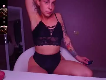 xoxo_cherry1 – webcam model profile photo Image 15