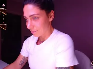 xoxo_cherry1 – webcam model profile photo Image 16