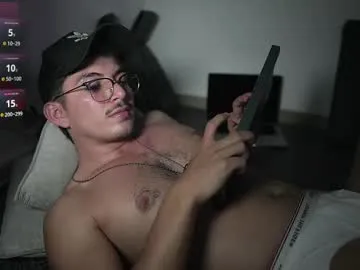 hungeddy – webcam model profile photo Image 3