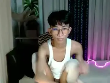 Ninjainia – webcam model profile photo Image 11