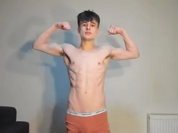 skinnyguywithbigd Image 15