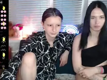 queeneliaa_ – webcam model profile photo Image 11