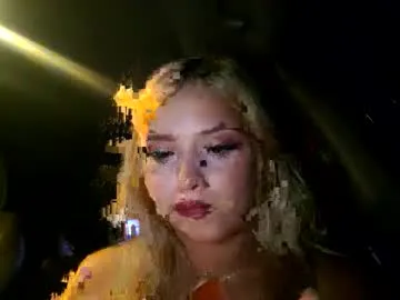 -teenytiny- – webcam model profile photo Image 2