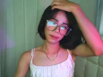 Taanni – webcam model profile photo Image 2