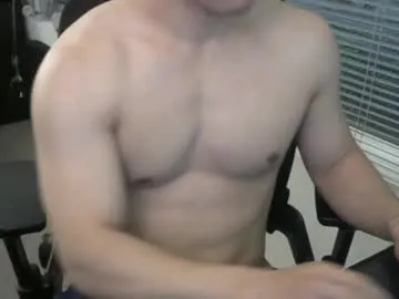 TOP_po – webcam model profile photo Image 2