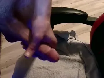 dirtypub – webcam model profile photo Image 19