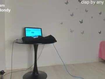 katheasian – webcam model profile photo Image 13