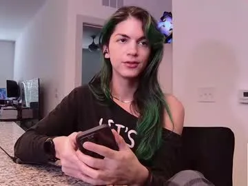 evie_may – webcam model profile photo Image 3