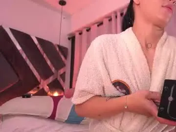 millemimi – webcam model profile photo Image 16