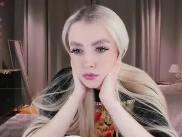 mia_18v – webcam model profile photo Image 11