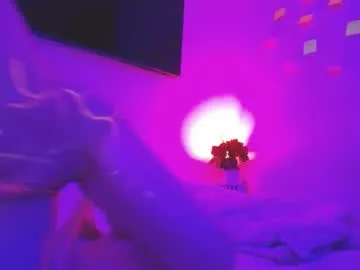 mayadashaaa – webcam model profile photo Image 8