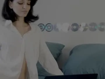 Rinamay_ – webcam model profile photo Image 14