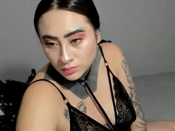 IORio2 – webcam model profile photo Image 19