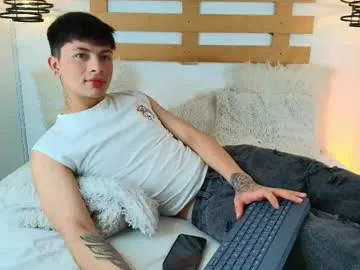 cumband – webcam model profile photo Image 9