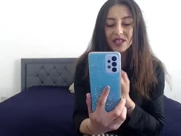 lucretiaburnaugh – webcam model profile photo Image 8