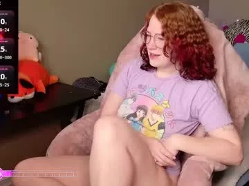 strawberryyfoxie Image 2
