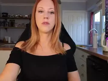 EvieEvans – webcam model profile photo Image 12