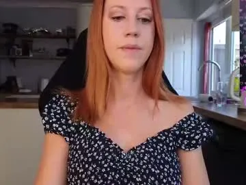 EvieEvans – webcam model profile photo Image 3