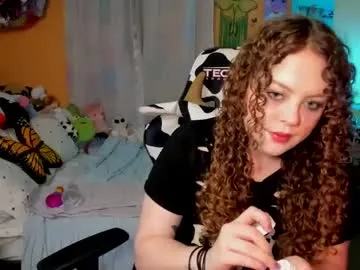 luckrose – webcam model profile photo Image 14