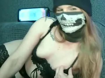 marsandvenera – webcam model profile photo Image 4