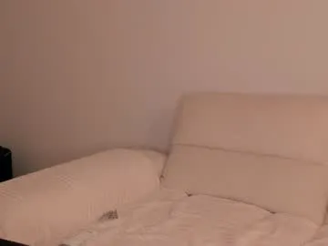 hartfoxx – webcam model profile photo Image 11