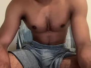 Taanni – webcam model profile photo Image 11