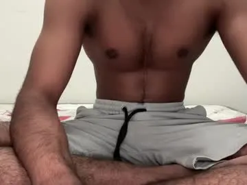 Taanni – webcam model profile photo Image 13