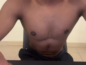 Taanni – webcam model profile photo Image 16