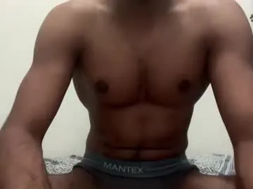 Taanni – webcam model profile photo Image 9