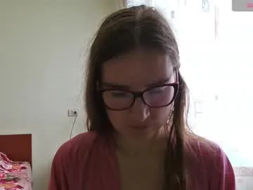 Linnea – webcam model profile photo Image 18