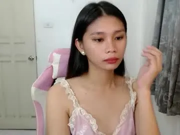 hina_porn – webcam model profile photo Image 8