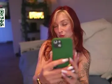 hina_porn – webcam model profile photo Image 11