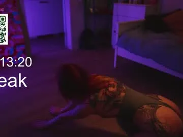 hina_porn – webcam model profile photo Image 17