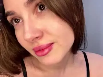 lessboobs_gh – webcam model profile photo Image 16